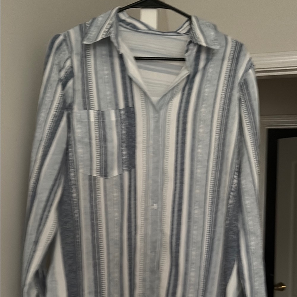 Amazon Blue and White Casual Button Down Shirt